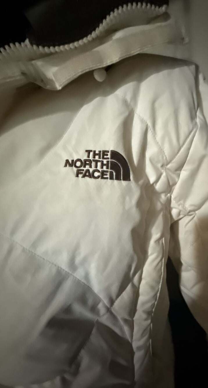 The North Face Women's 600 Fill Goose Down Quilted Puffer Jacket